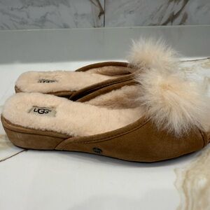 UGG FUR SLIDES SANDALS FUZZ FLUFF TAN BROWN Size 8